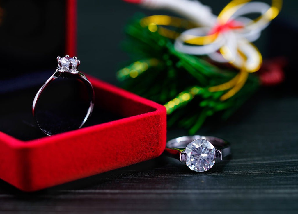 5 Unique Engagement Ring Styles with Colored Stones