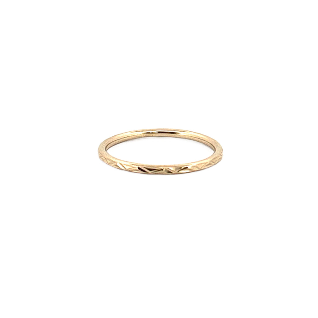14K Gold Zig Zag Diamond Cut Fashion Band