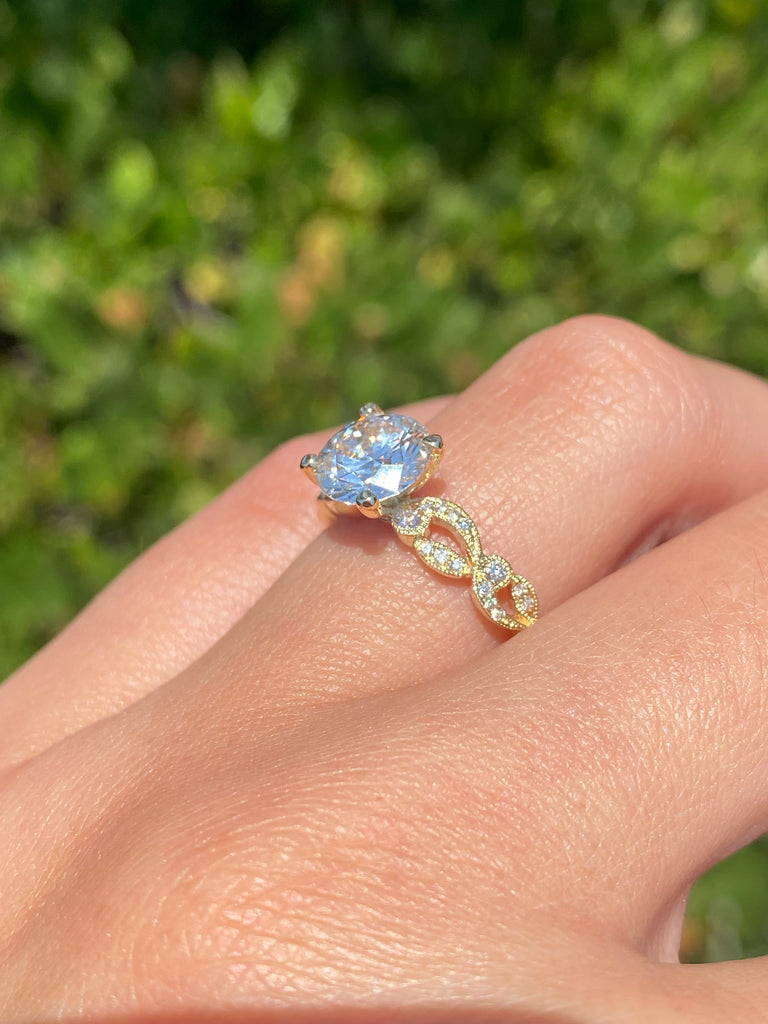 14K Gold 1.60 Carat Lab Grown Round Art Deco Leaf Engagement Ring