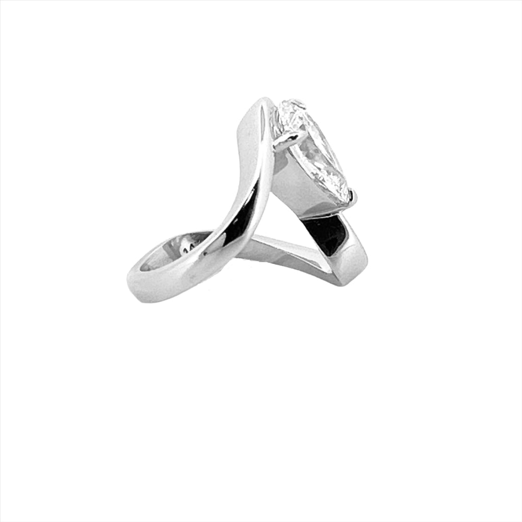 14K Gold Wavy 3.00 Carat Lab Grown Diamond Fashion Band