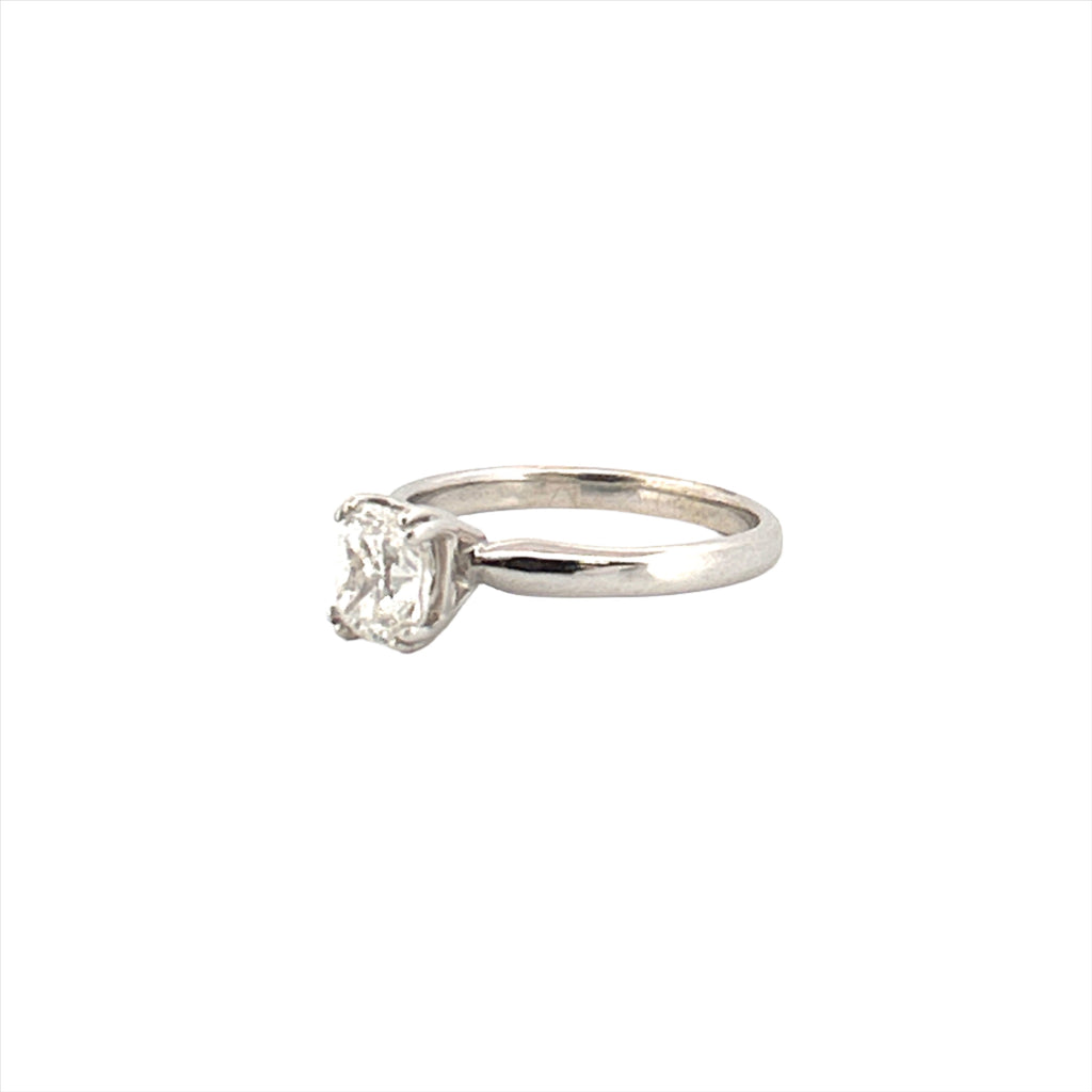 14K Gold 0.80 Carat Radiant Lab Grown Diamond Solitaire Engagement Ring