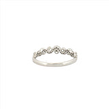 14K Gold Wavy Round Diamond Band