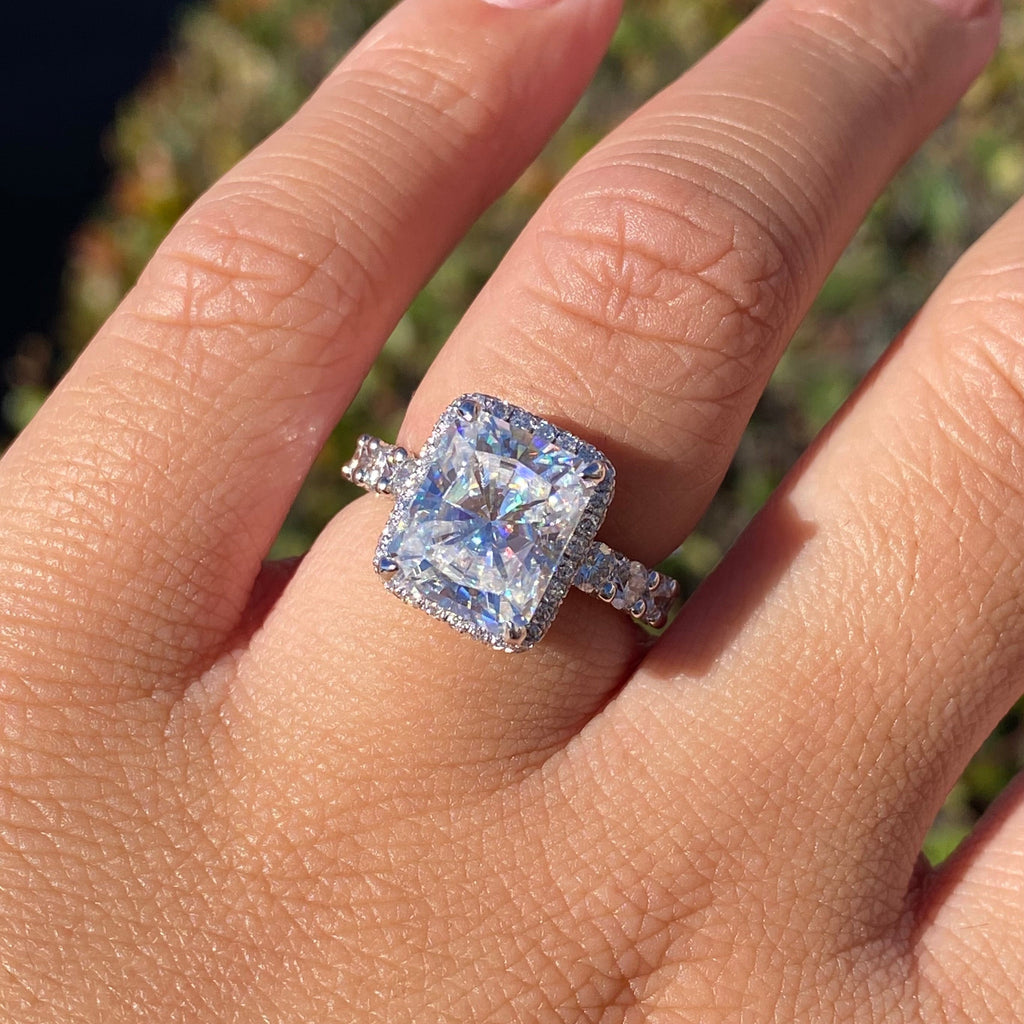 The Julia Engagement Ring with 3.00 Carat Moissanite Center Stone