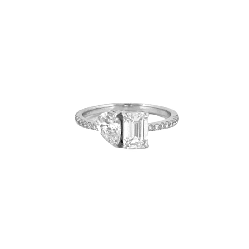 14K Gold 2.00 Carat Lab Grown Prong Set Toi et Moi Pear and Emerald Engagment Ring
