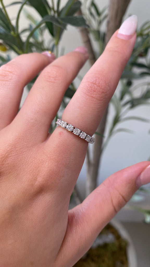 14K Gold Flexible Tennis Link Diamond Band