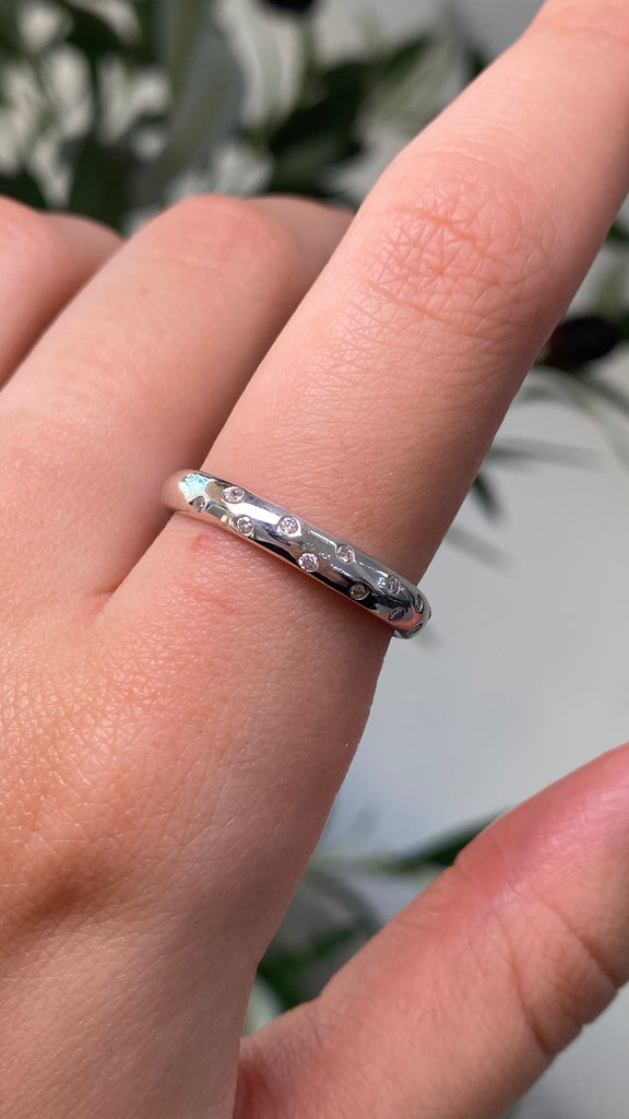 14K Gold Two Row Diamond Inset Ladies Band