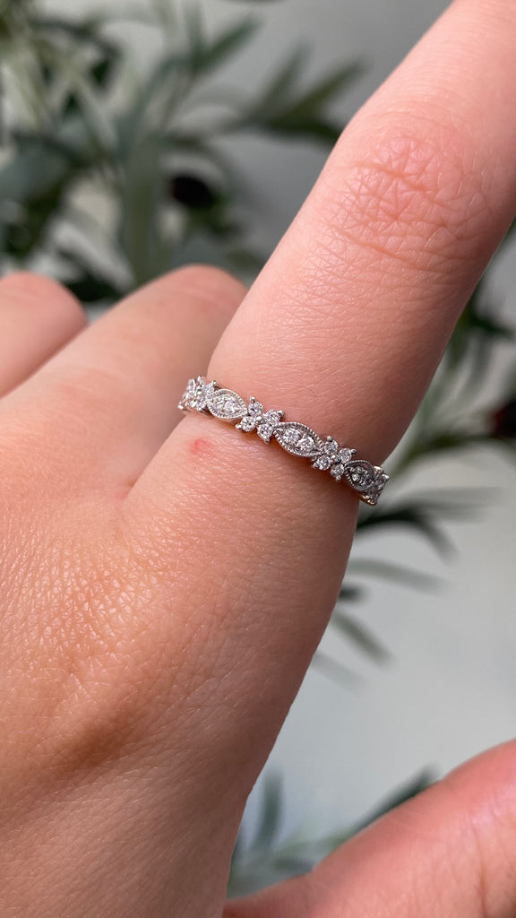 14K Gold Art Deco Flower and Marquise Diamond Fashion Band