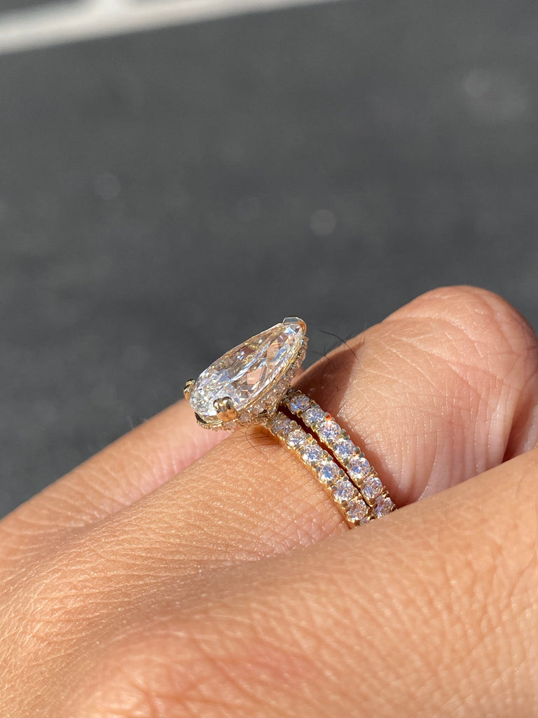 14K Gold 3.00 Carat Lab Grown Pear Diamond Prong Set Engagement Set with Diamond Under Halo and Prongs