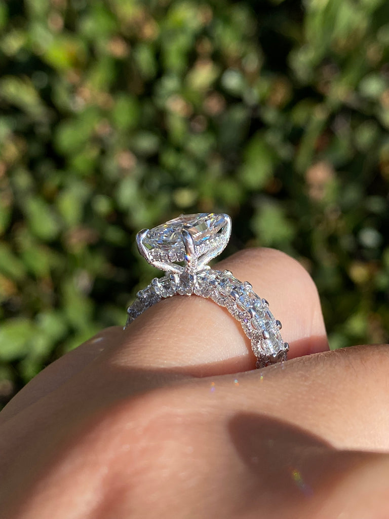 14K Gold 3.50 Carat Lab Grown Radiant Diamond Emerald Cut U Prong Engagement Ring