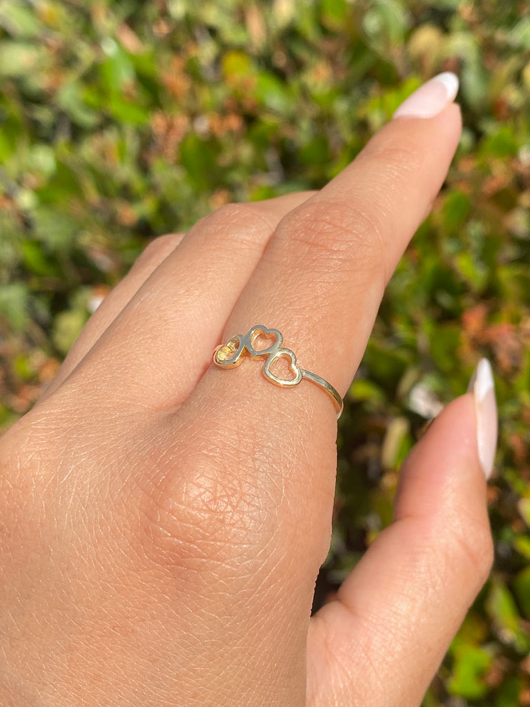 14K Gold Tri Hollow Heart Band
