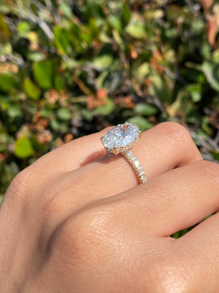 14K Gold 4.00 Lab Grown Oval Diamond 3D Engagement Ring