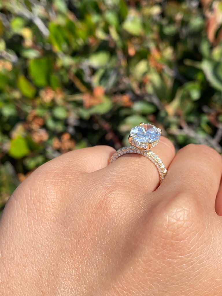 14K Gold 4.00 Lab Grown Oval Diamond 3D Engagement Ring