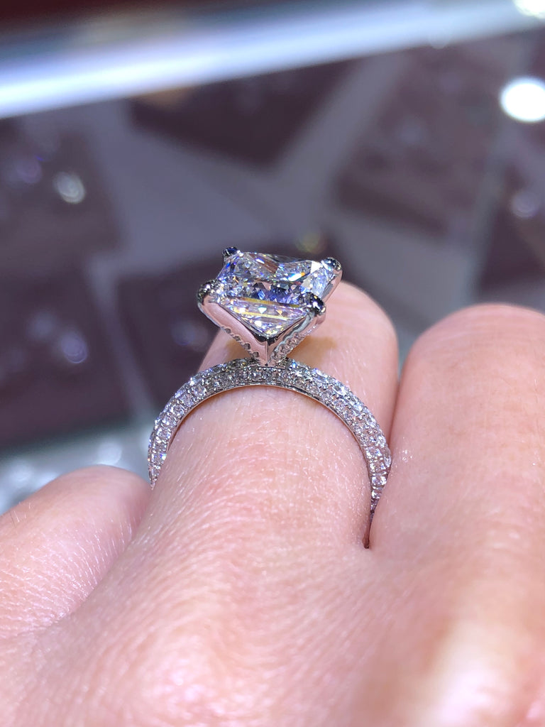 14K Gold 3.00 Carat Princess Cut Lab-Grown Diamond 3D Band