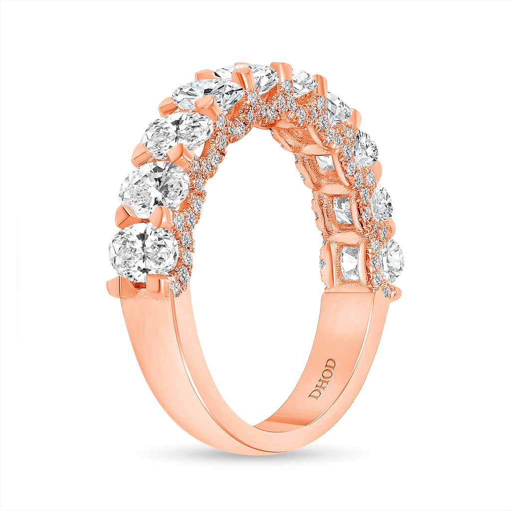 14K Gold 0.20 Carat Each Oval Shape Band with Diamond U