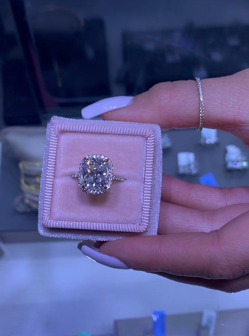 14k Gold 2D Halo Moissanite Engagement 3D Band