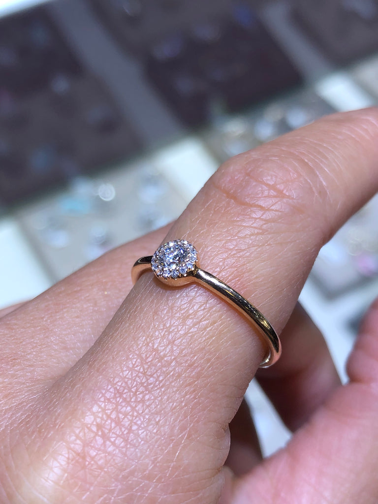 14K Gold Single Round Halo Diamond Band
