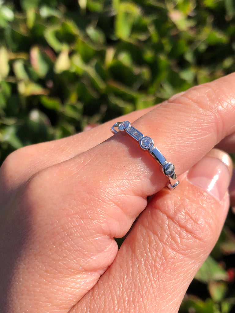 14k Gold Channel Set Baguette Round Diamond Band