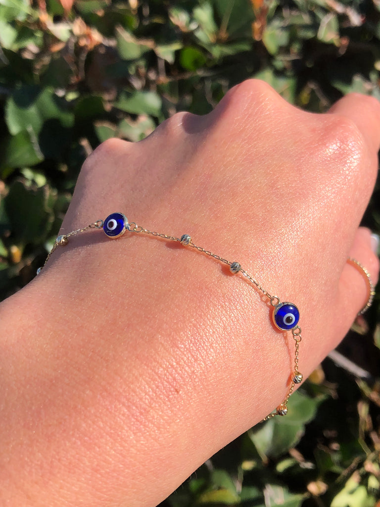 14K Yellow Gold Evil Eye Diamond Cut Ball Bracelet