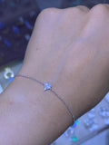 14K Gold Single Heart Pavé Diamond Bracelet