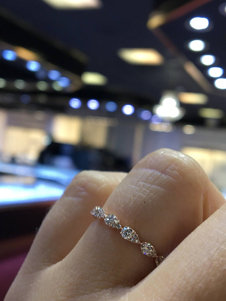 14K Gold Pear Shape Band