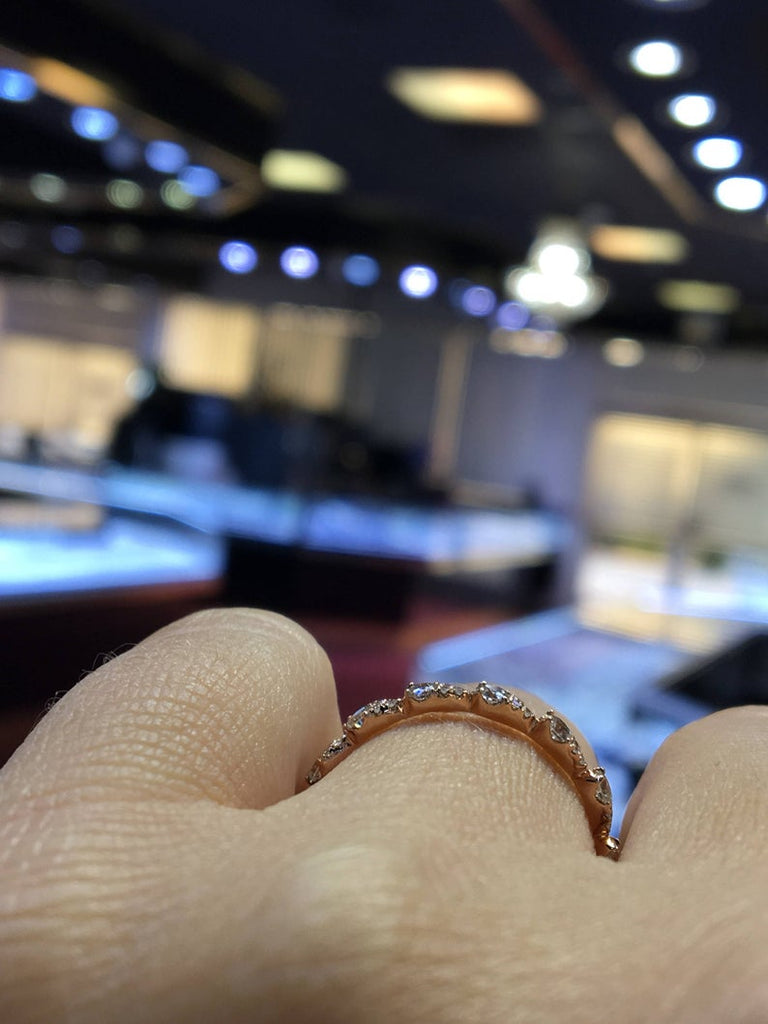 14K Gold Pear Shape Band