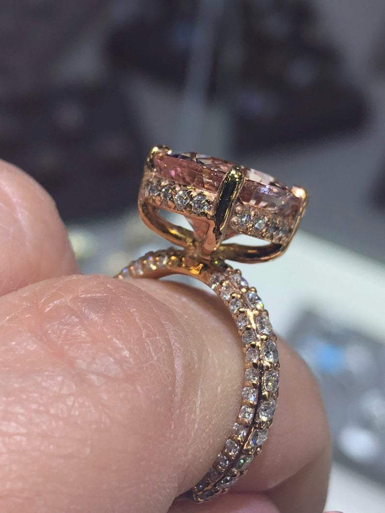 Oval Morganite Engagement Ring