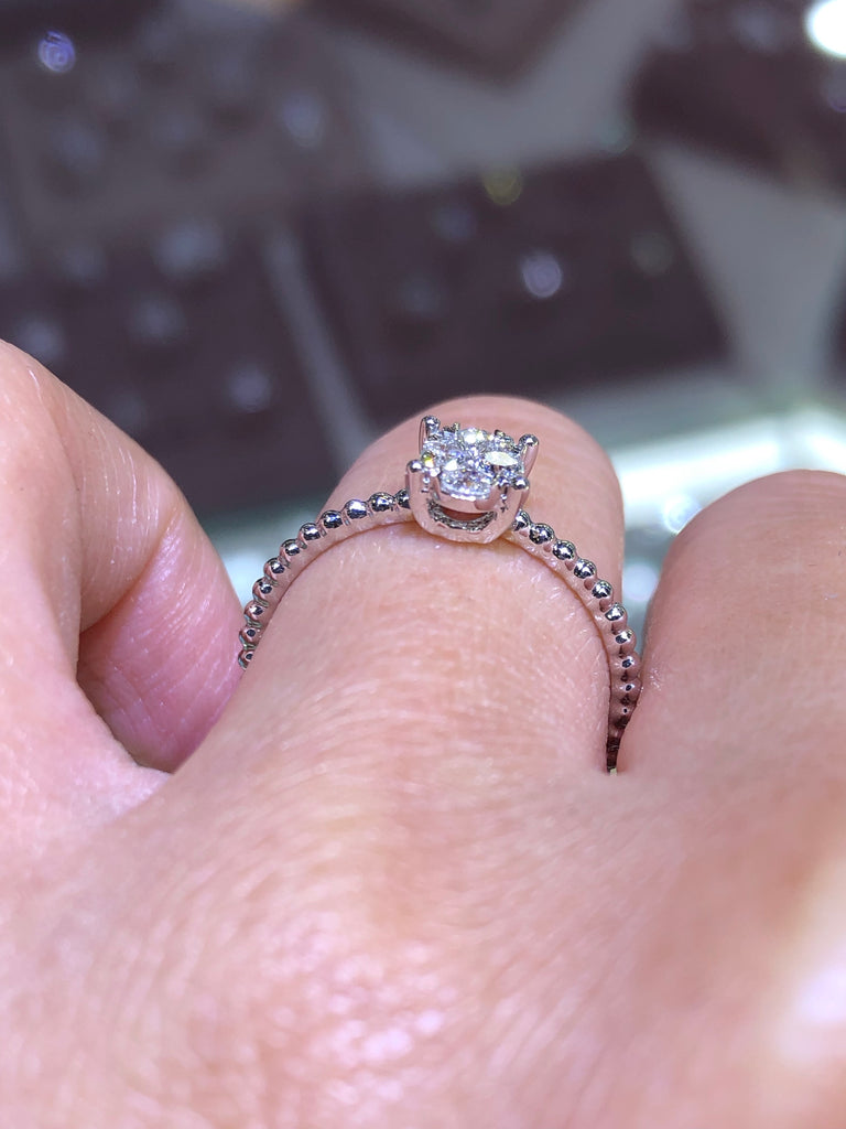 14K Gold Natural Diamond Oval Cluster Promise Ring
