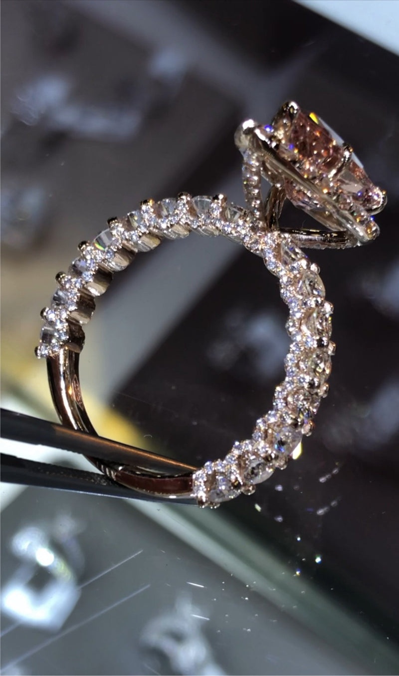 14K Gold U prong Band
