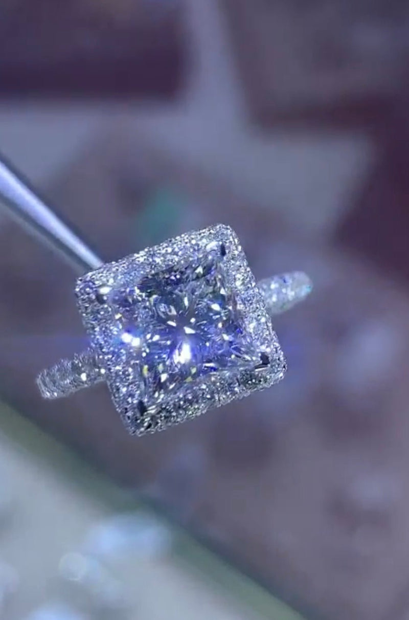 The Jasmine Engagement Ring With Lab Grown Diamond Center