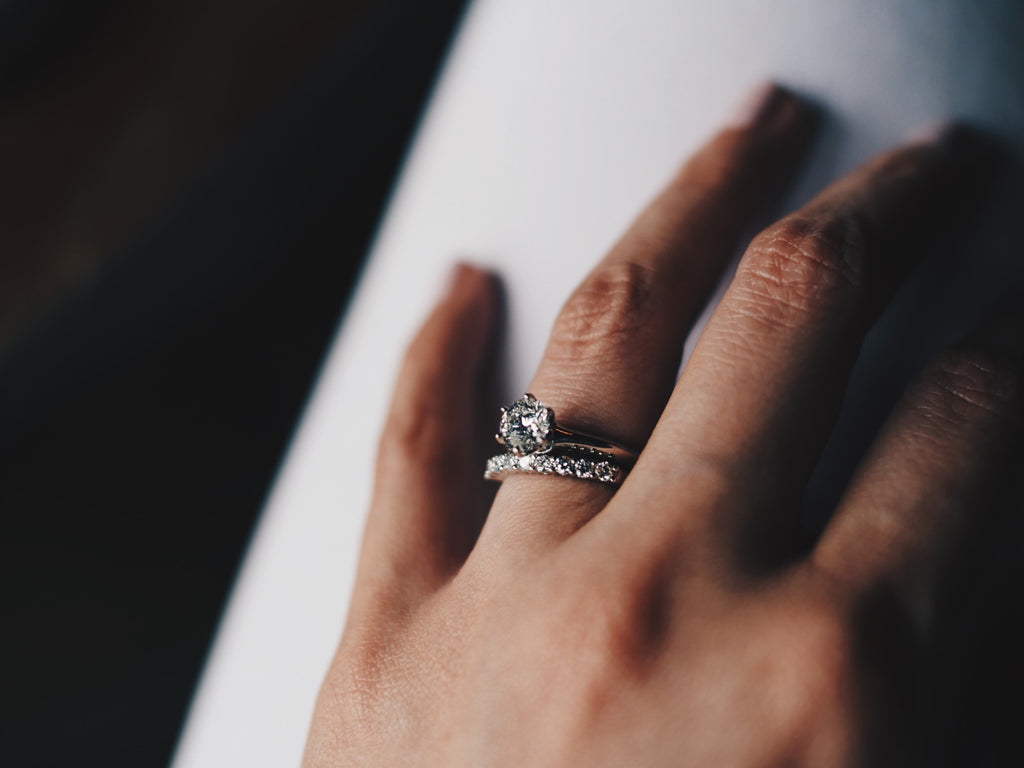Different Ways to Wear Your Wedding Band and Engagement Ring