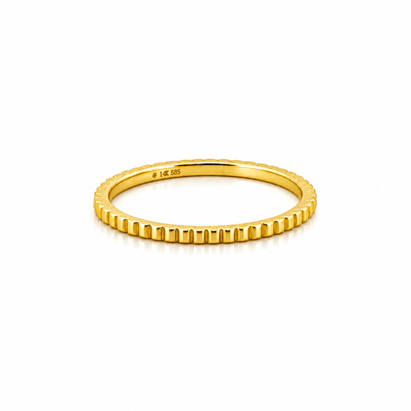 14K Gold Thin Reeded Band