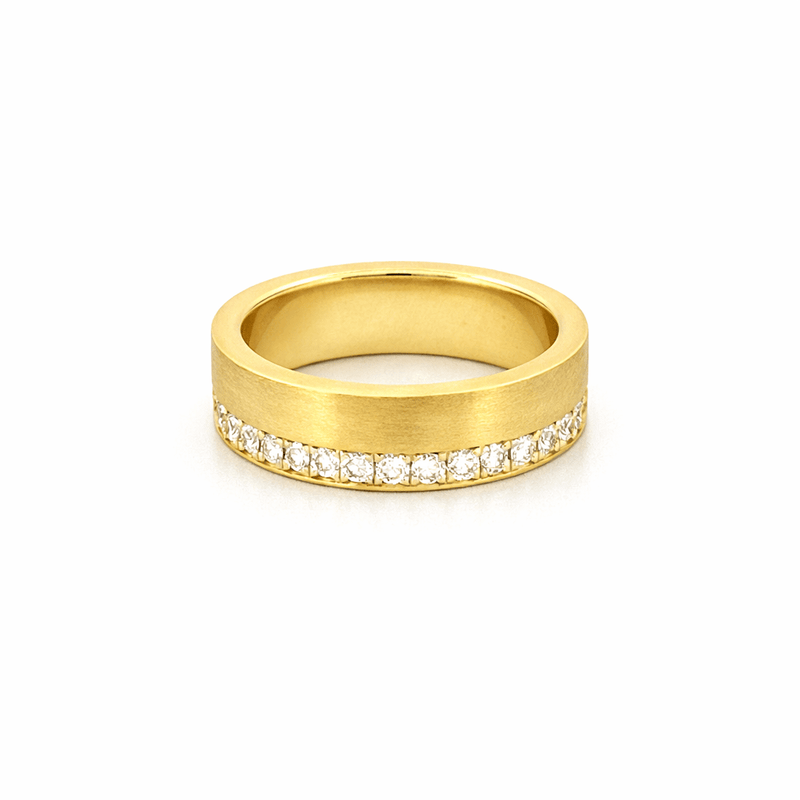 14K Gold Diamond Edge Mens Band
