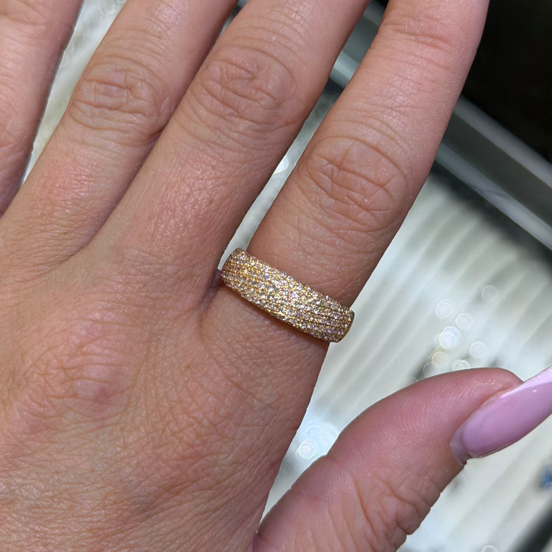 14K Gold Offset 3D Pavé Band