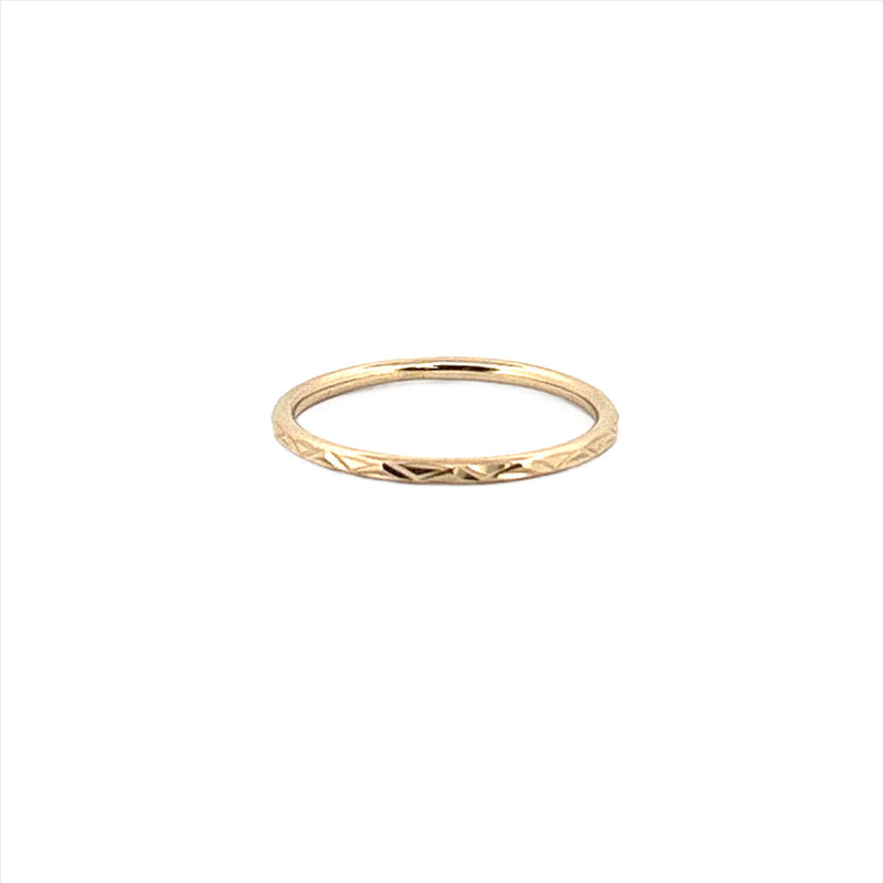 14K Gold Zig Zag Diamond Cut Fashion Band