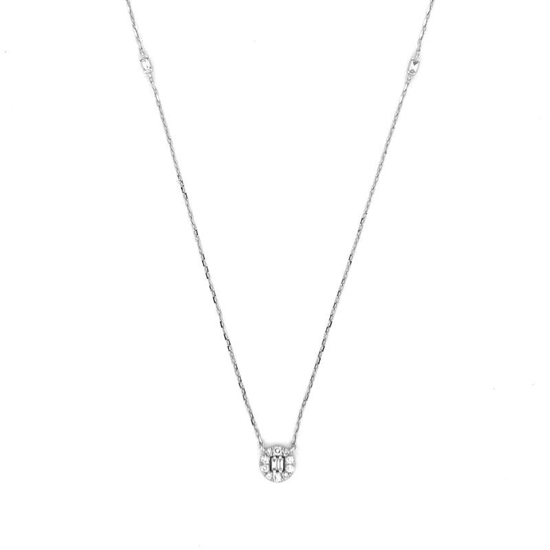 14K Gold Round Shape Cluster Baguette Diamond Pendant Necklace
