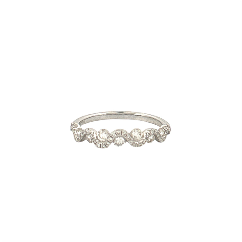 14K Gold Wavy Round Diamond Band
