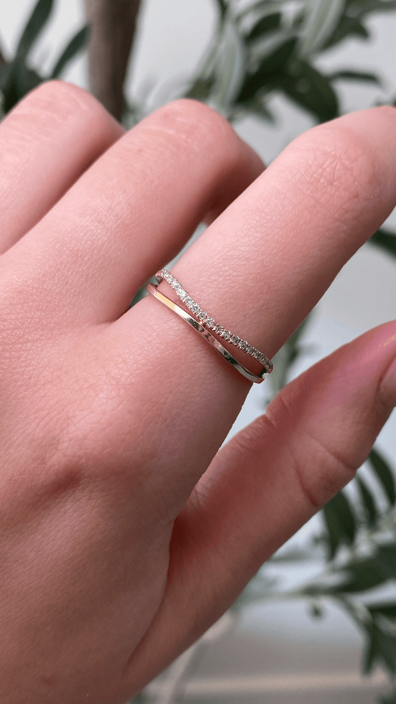 14K Gold Wavy Diamond and Straight Split Band