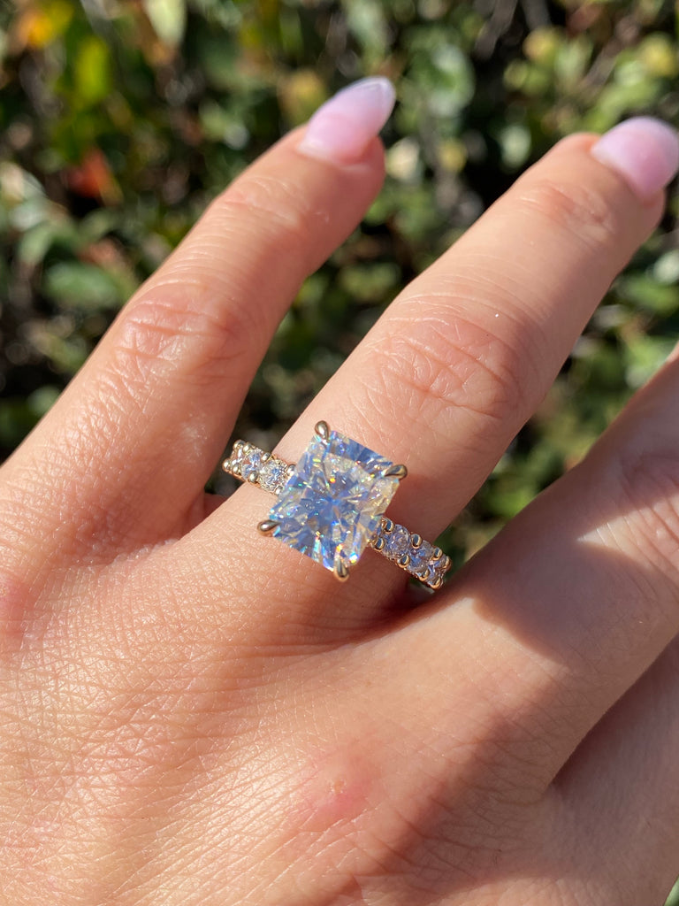 Pavé Diamond Solitaire Engagement Ring Set | Ken & Dana Design