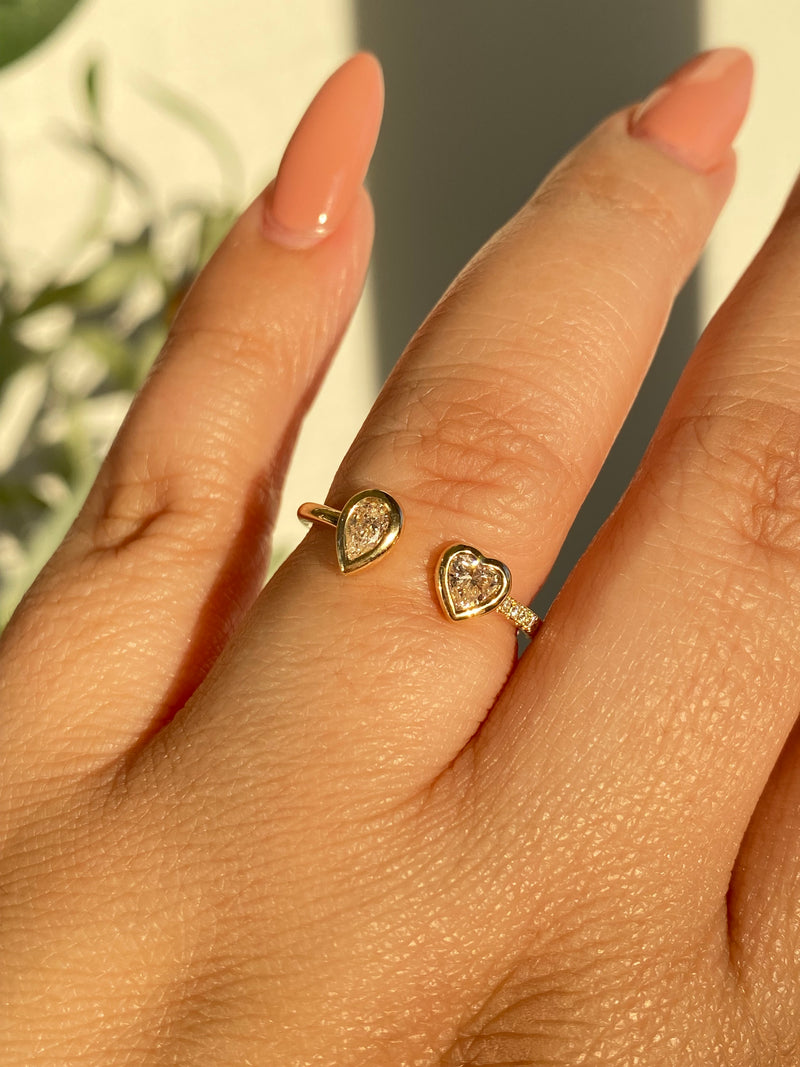 14K Gold Open Pear and Heart Bezel Diamond Band