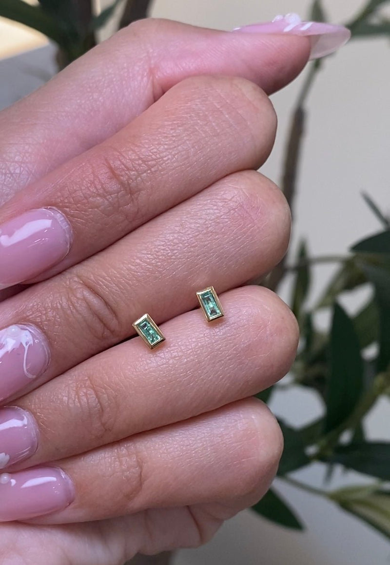 14K Gold Baguette Cut Emerald Bezel Stud Earrings