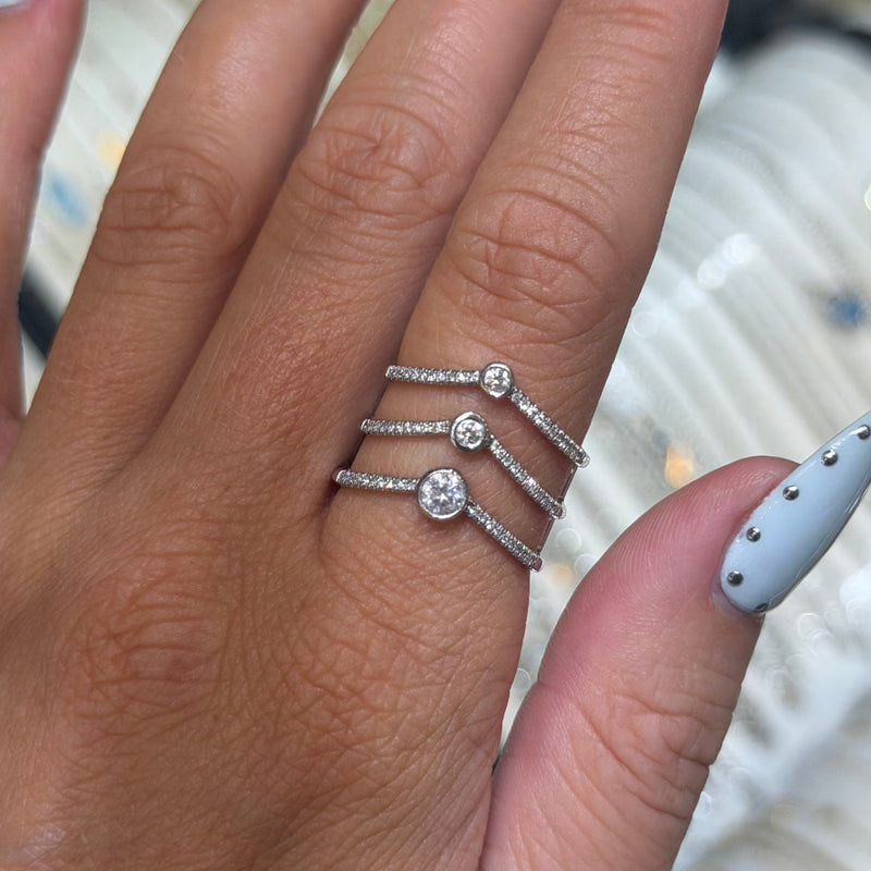 14K Gold Multi Row Curved Round Bezel V Diamond Band