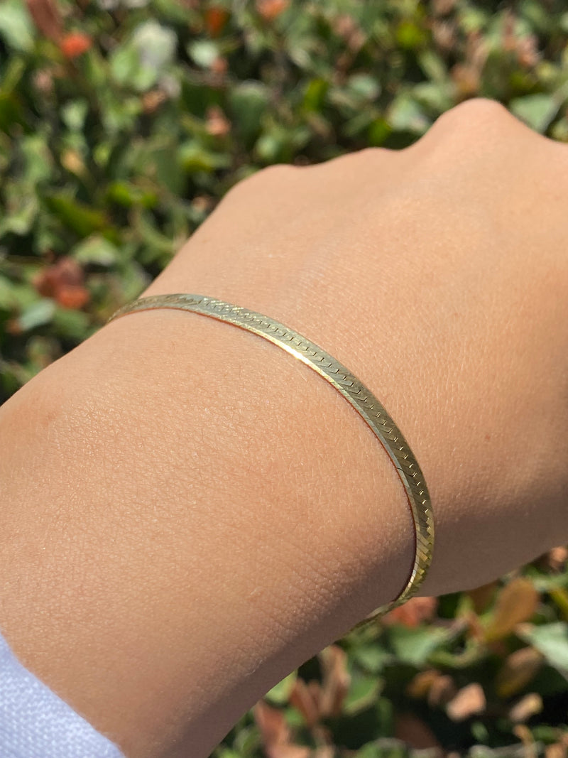 14K Gold Herringbone Bracelet