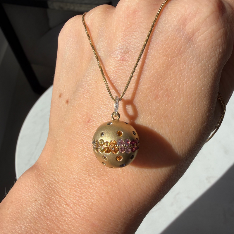 14K Gold Scattered Colored Stone Ornament Pendant