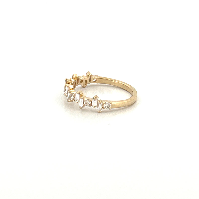 14K Gold Staggered Round and Baguette Diamond Band