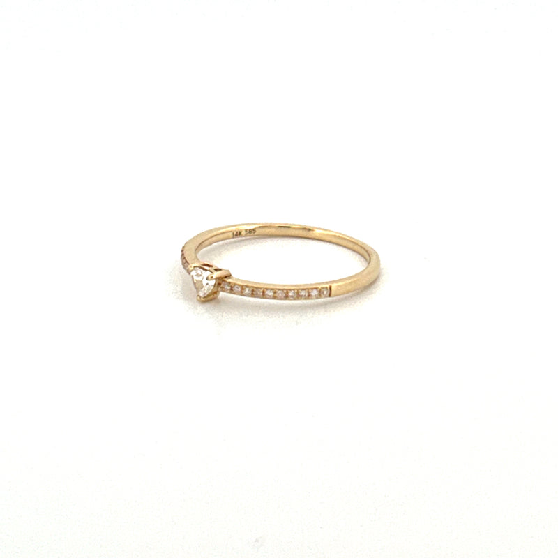 14K Gold Heart Diamond Prong Setting Band