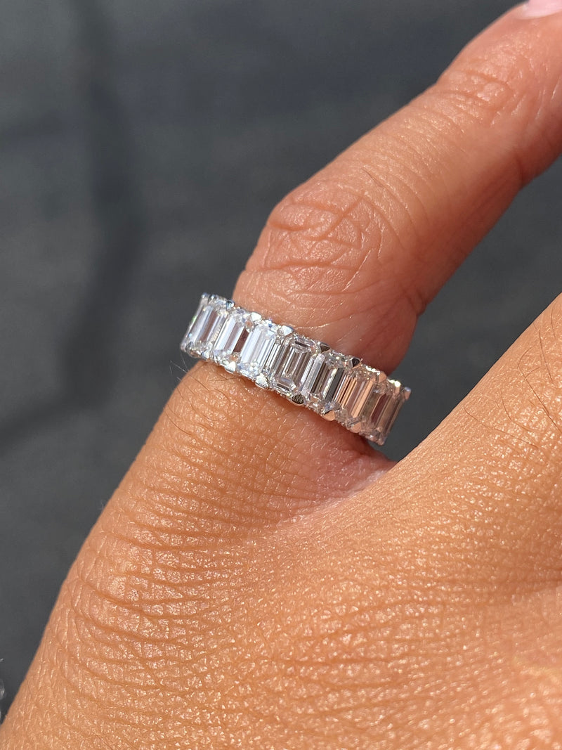 14K Gold Lab Grown Diamond Emerald U-Prong Eternity Band