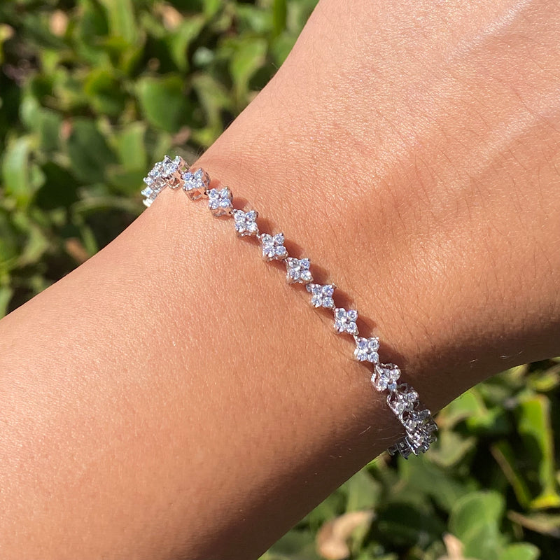 14K Gold Natural Flower Diamond Tennis Bracelet