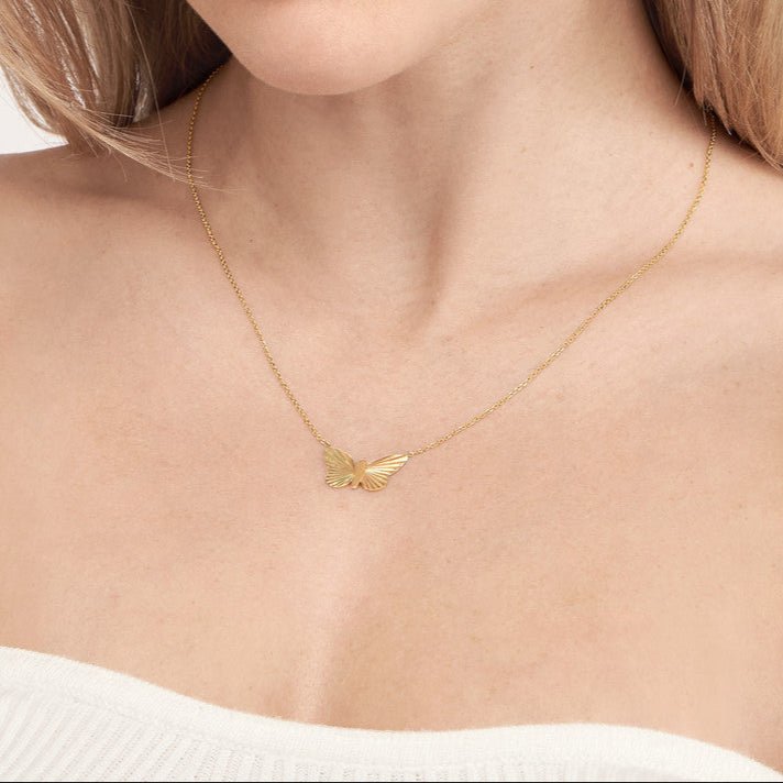 14K Gold Fluted Butterfly Necklace Pendant Necklace