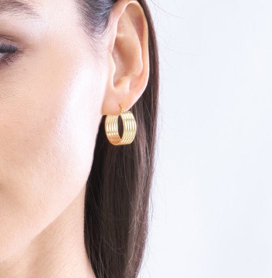 14K Gold Ribbed Hoop Earrings