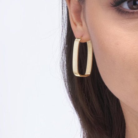 14K Gold Long Ribbed Oval Hoop Earrings